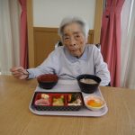 どれから食べようかな～っと悩んじゃいますね。皆さんぺろりときれいに召し上がられていましたよ。