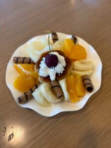 キッチン木越満腹会～プリンアラモード🍮～