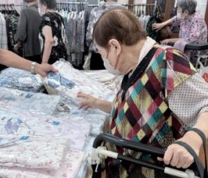 訪問衣類販売👚
