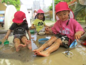 フリータイムでもどろんこ遊び☀