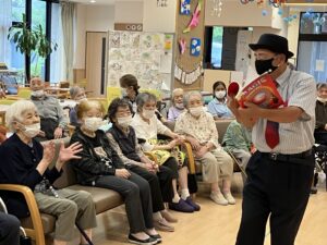 敬老WEEK～第一弾　番井さんマジックショー