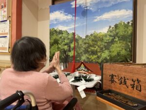 陽でい神社で初詣