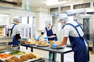 事務局（給食課）